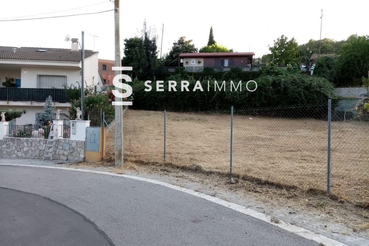TORRELLES DE FOIX - Parcela en venta de 484m2-6