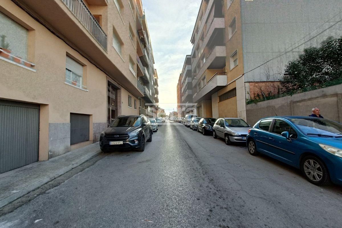 VILAFRANCA DEL PENEDÈS- Plaza de aparcamiento calle Pere Alagret-9