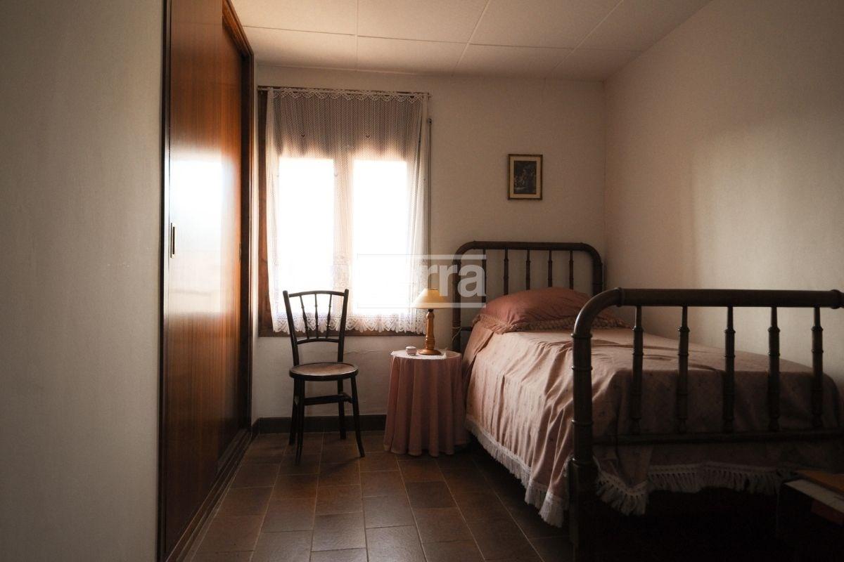 Finca en venda amb 9 hectàrees de vinyes a Sant  Martí Sarroca.-28