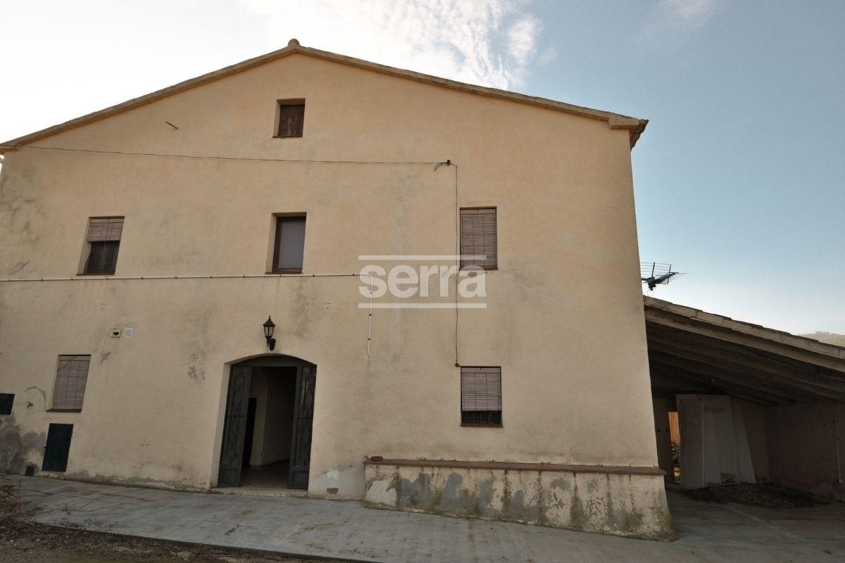 Finca en venda amb 9 hectàrees de vinyes a Sant Martí Sarroca.