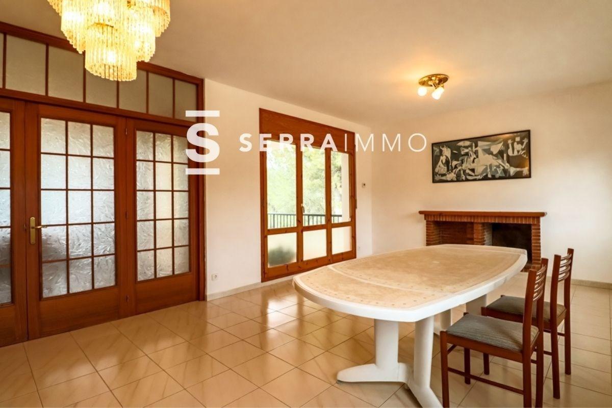 Chalet de 406 m² con parcela de 11.524m² en Guardiola-22