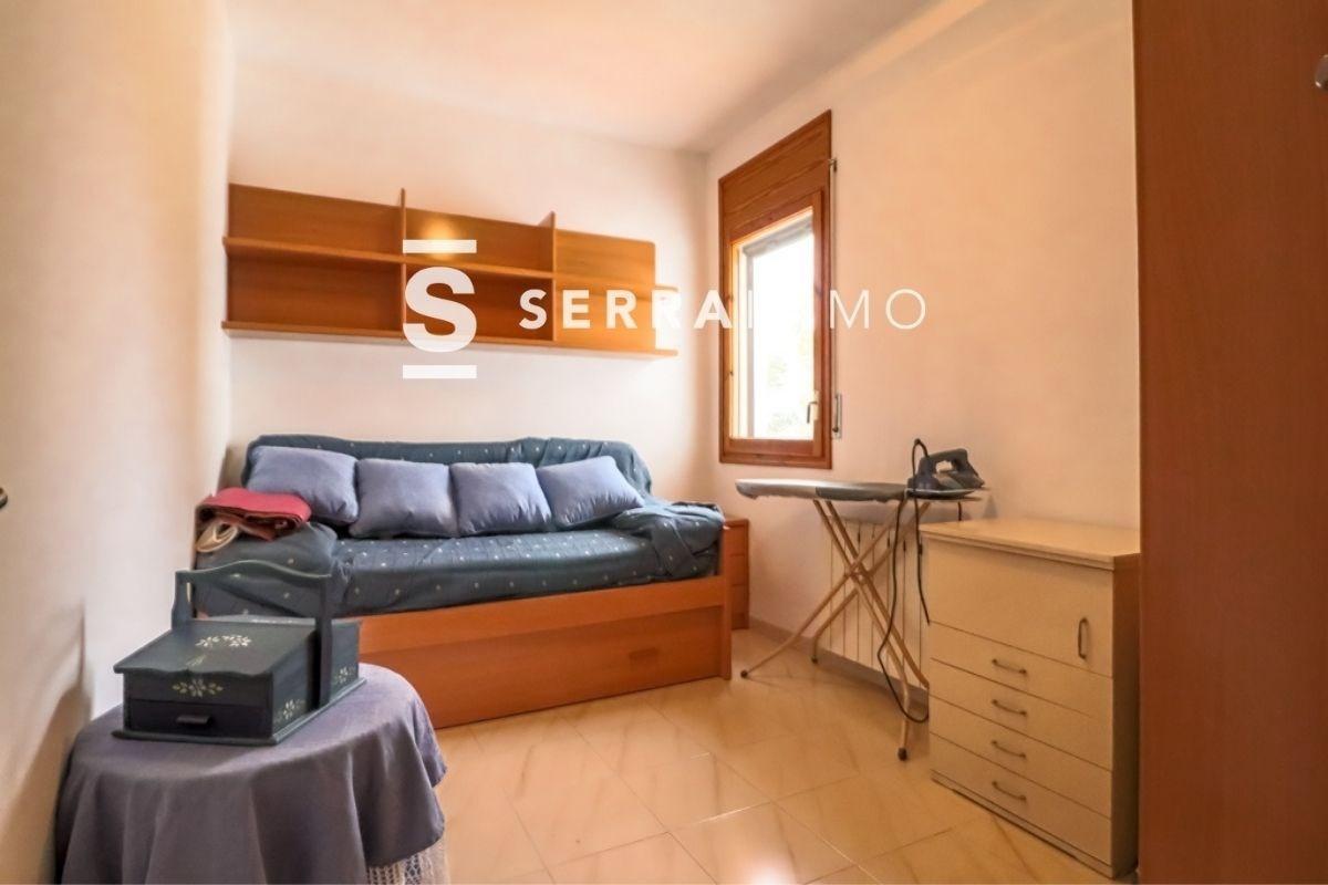 Chalet de 406 m² con parcela de 11.524m² en Guardiola-53