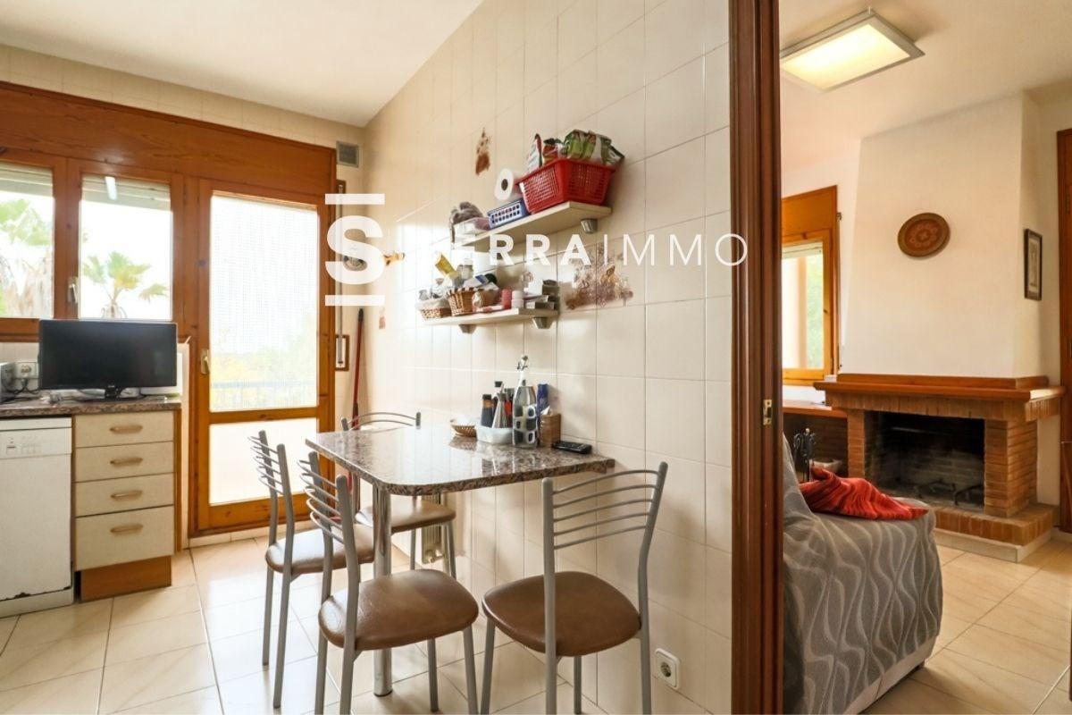 Chalet de 406 m² con parcela de 11.524m² en Guardiola-16