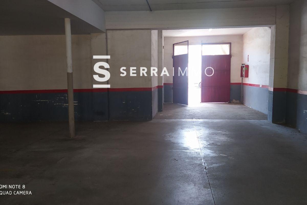 VILAFRANCA DEL PENEDÈS -Parking para coche en las Clotes