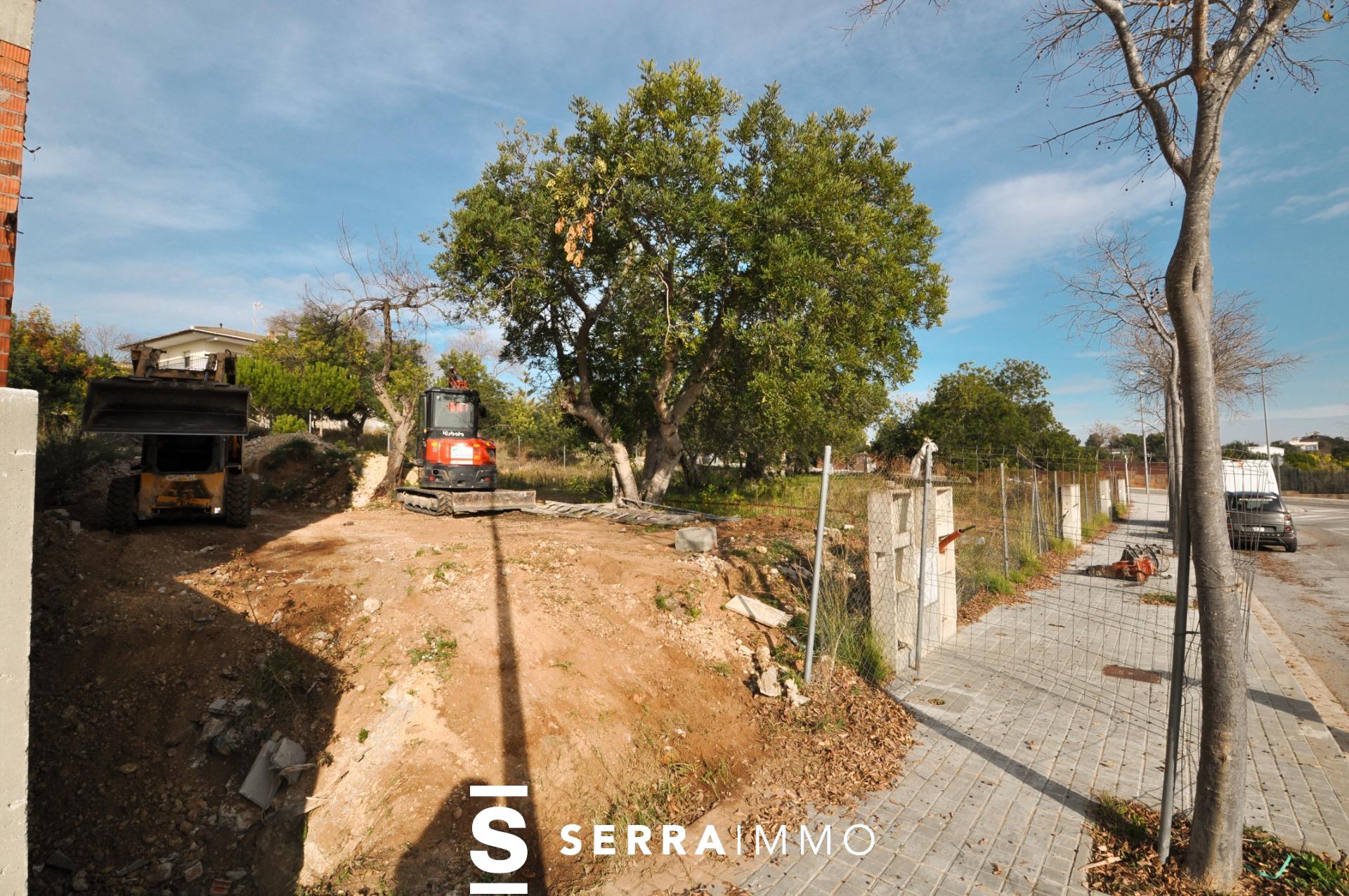 ¡Oportunidad Única! Venta de Parcelas en la Urbanización Fond de Somella, Vilanova i la Geltrú-13