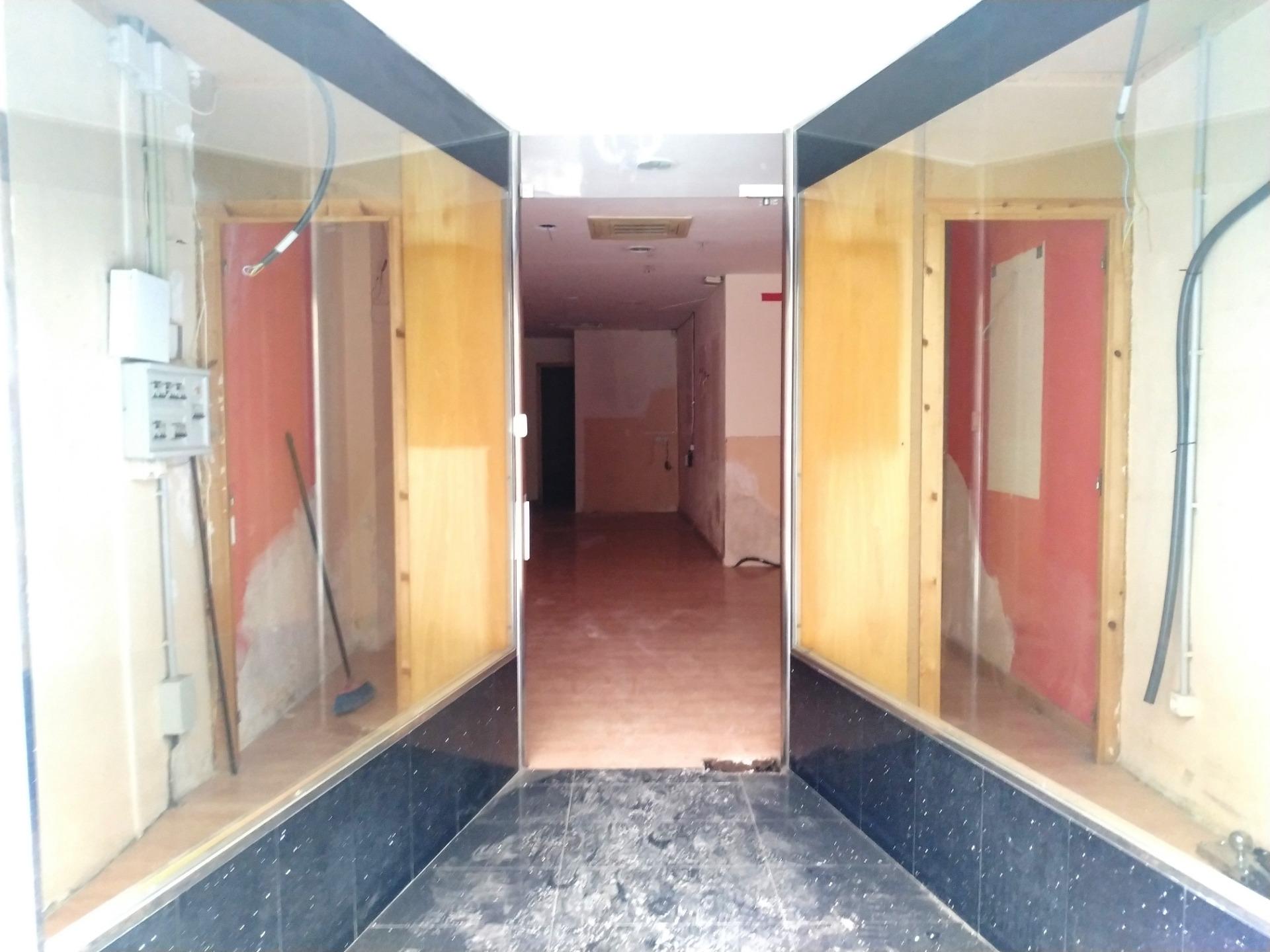 VILAFRANCA DEL PENEDÈS - LOCAL COMERCIAL --2