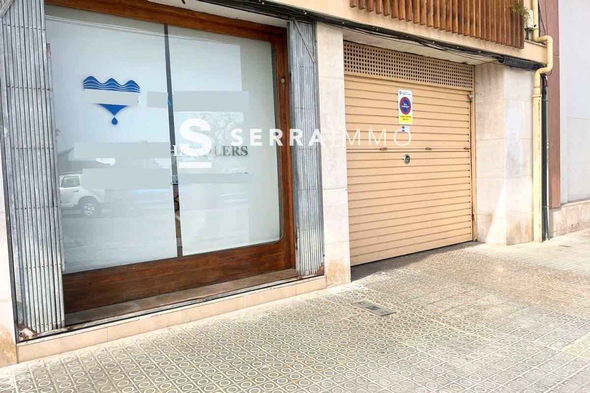VILANOVA I LA GELTRU - Plaça de pàrquing al passeig de Vilanova
