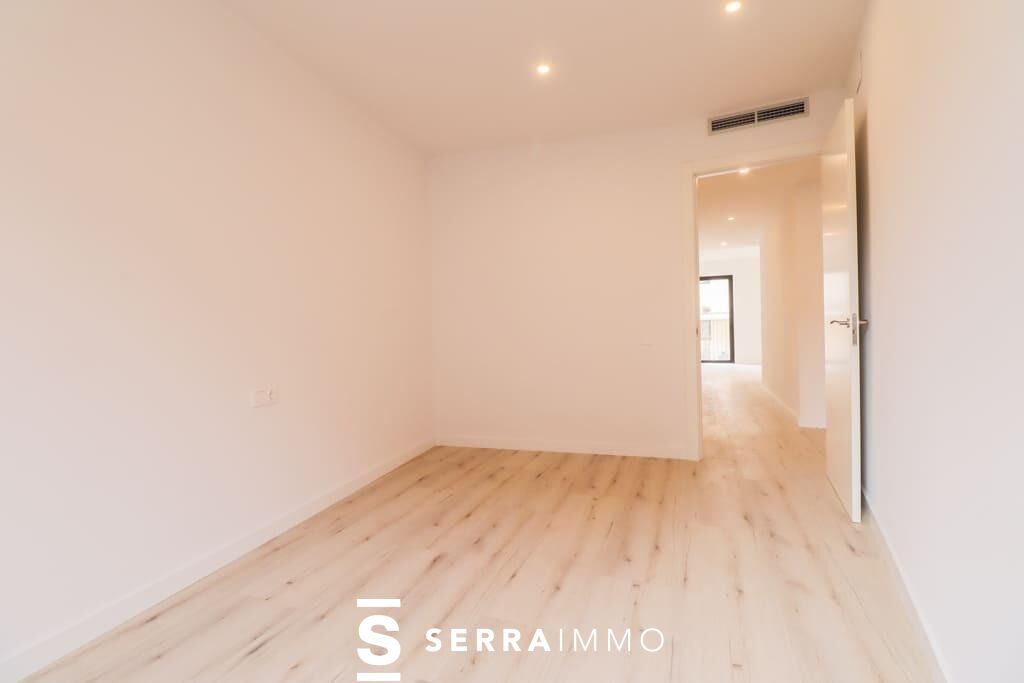 Pis àtic de 3 habitacions al centre vila-14
