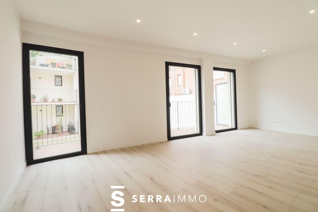 Pis àtic de 3 habitacions al centre vila