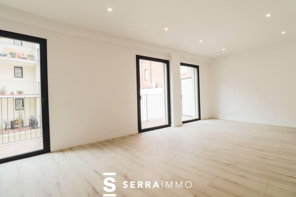 Pis àtic de 3 habitacions al centre vila-4