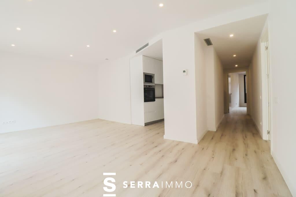 Pis àtic de 3 habitacions al centre vila-2