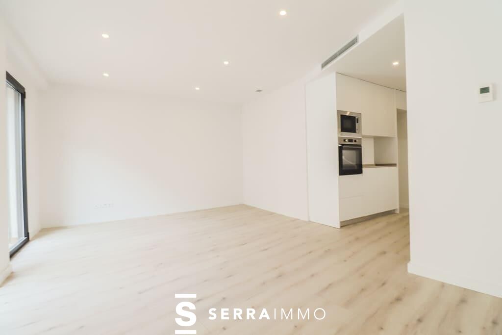Pis àtic de 3 habitacions al centre vila-7