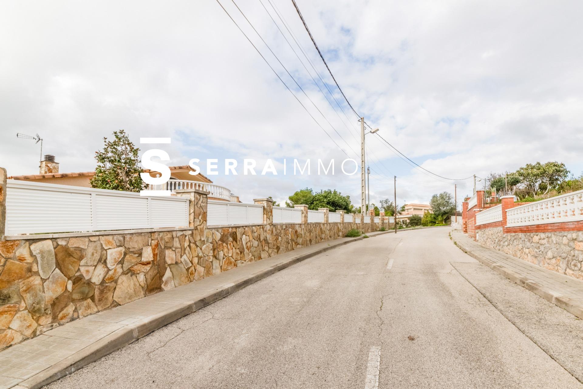 Magnífica propiedad con mucho terreno en Olivella.-41
