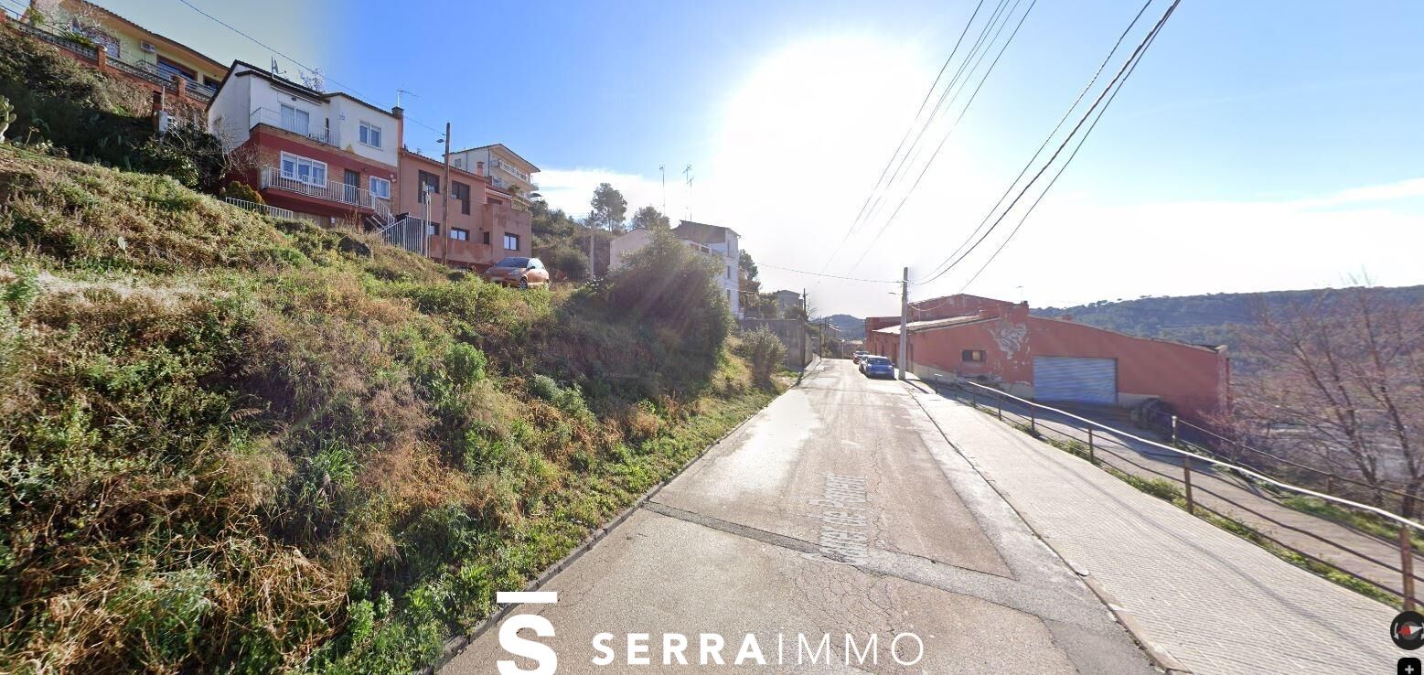 Parcela en venta de 714 m² en Sant Quinti de Mediona-3