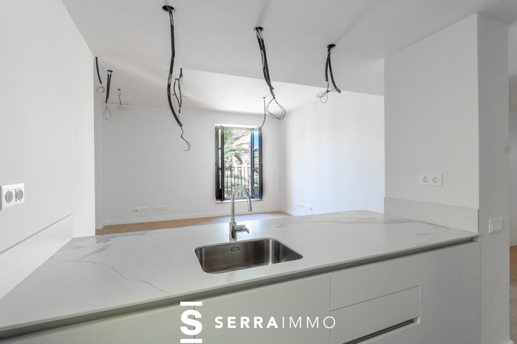 Exclusivo ático dúplex en el corazón de la Plaça de la Vila, con terraza privada y piscina comunitaria-14
