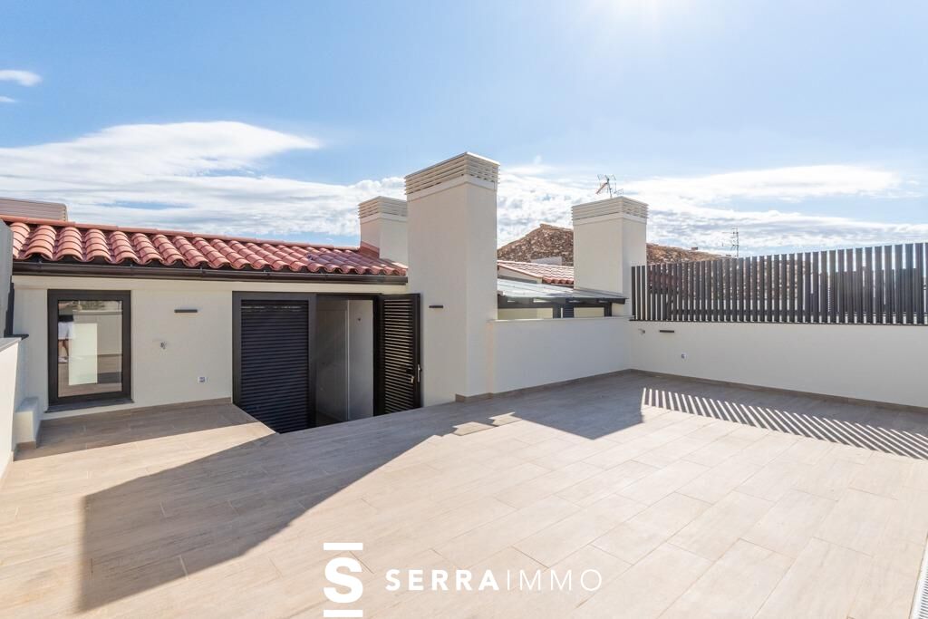 Exclusivo ático dúplex en el corazón de la Plaça de la Vila, con terraza privada y piscina comunitaria-4