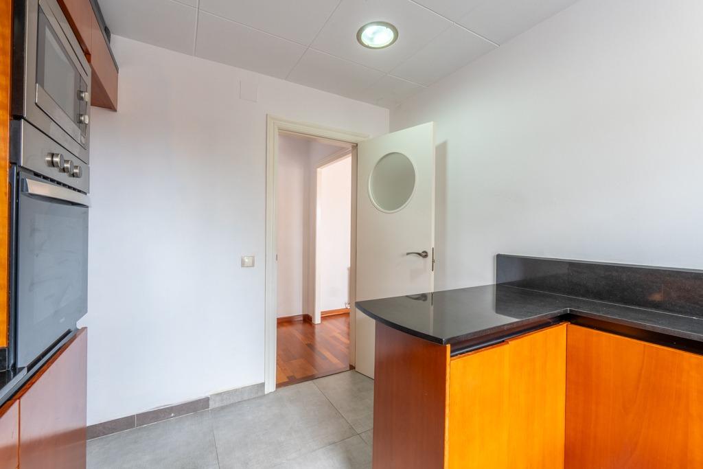 Fantástico ático dúplex en pleno centro de Vilanova-14