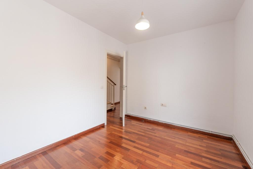 Fantástico ático dúplex en pleno centro de Vilanova-22