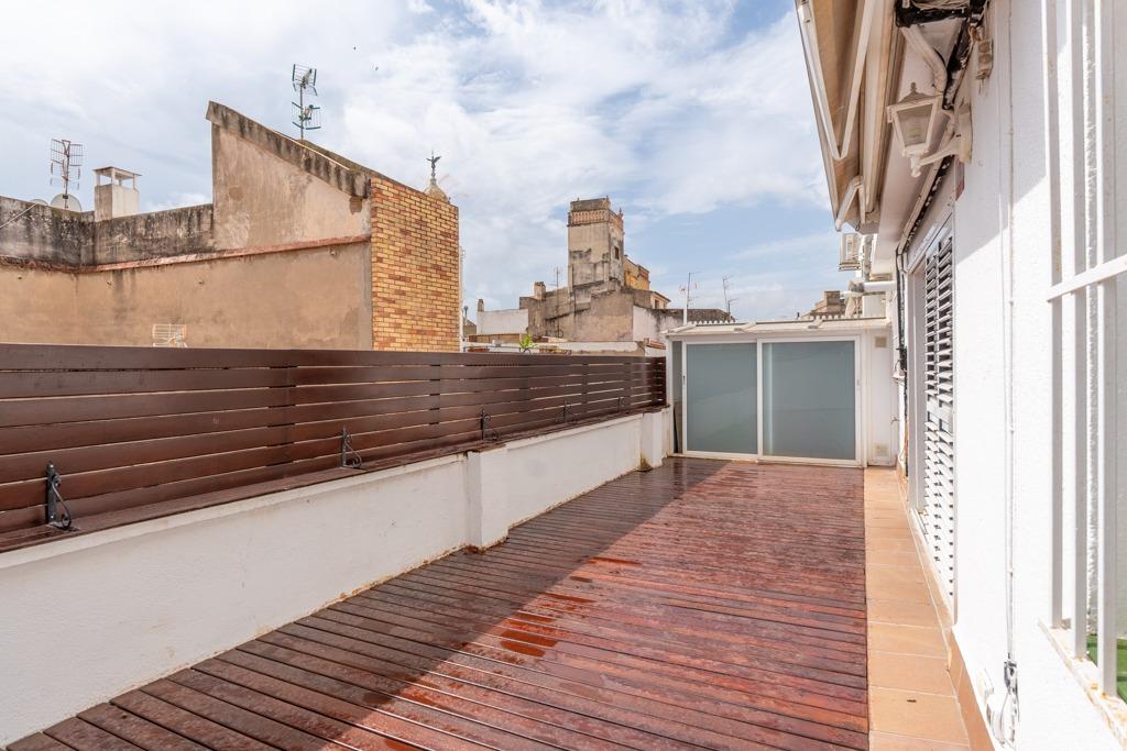 Fantástico ático dúplex en pleno centro de Vilanova-7