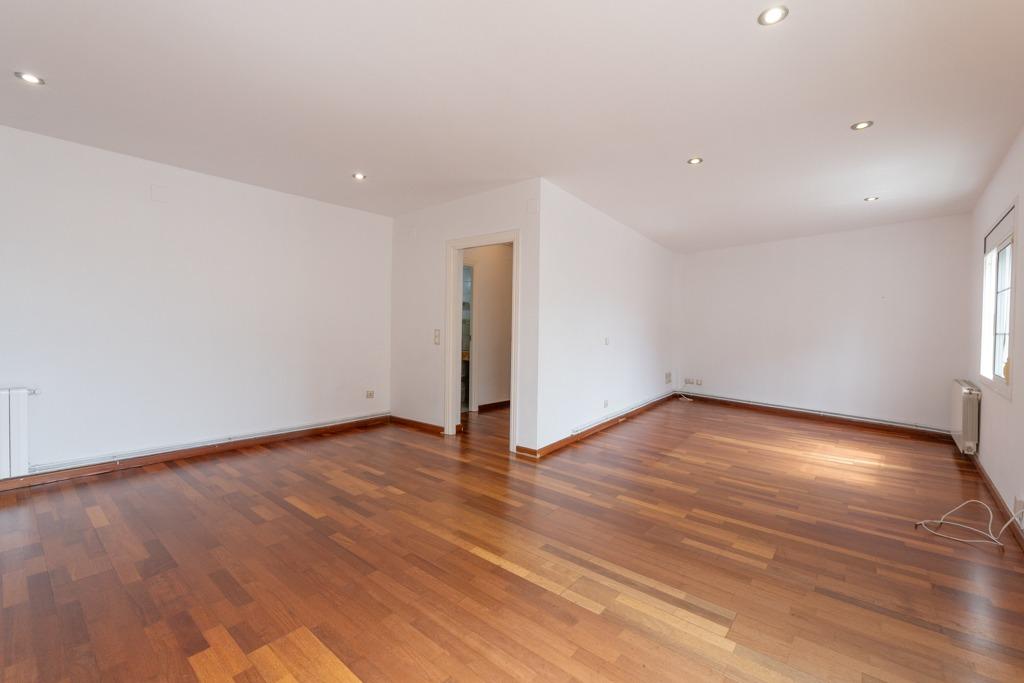 Fantástico ático dúplex en pleno centro de Vilanova-6