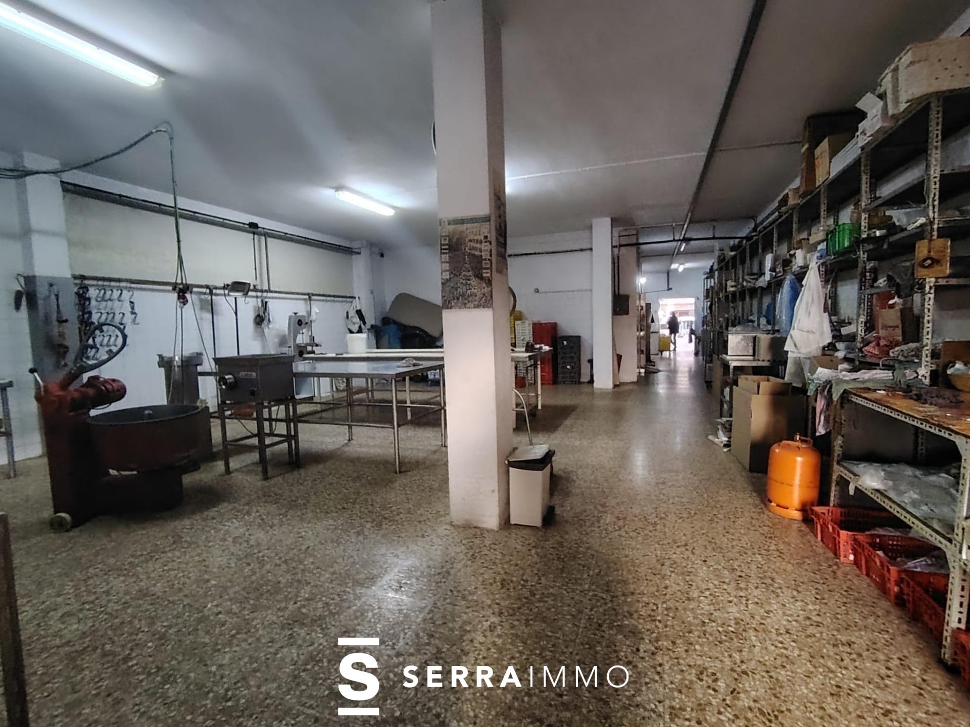 VILAFRANCA DEL PENEDES- Local comercial en pleno rendimiento-12